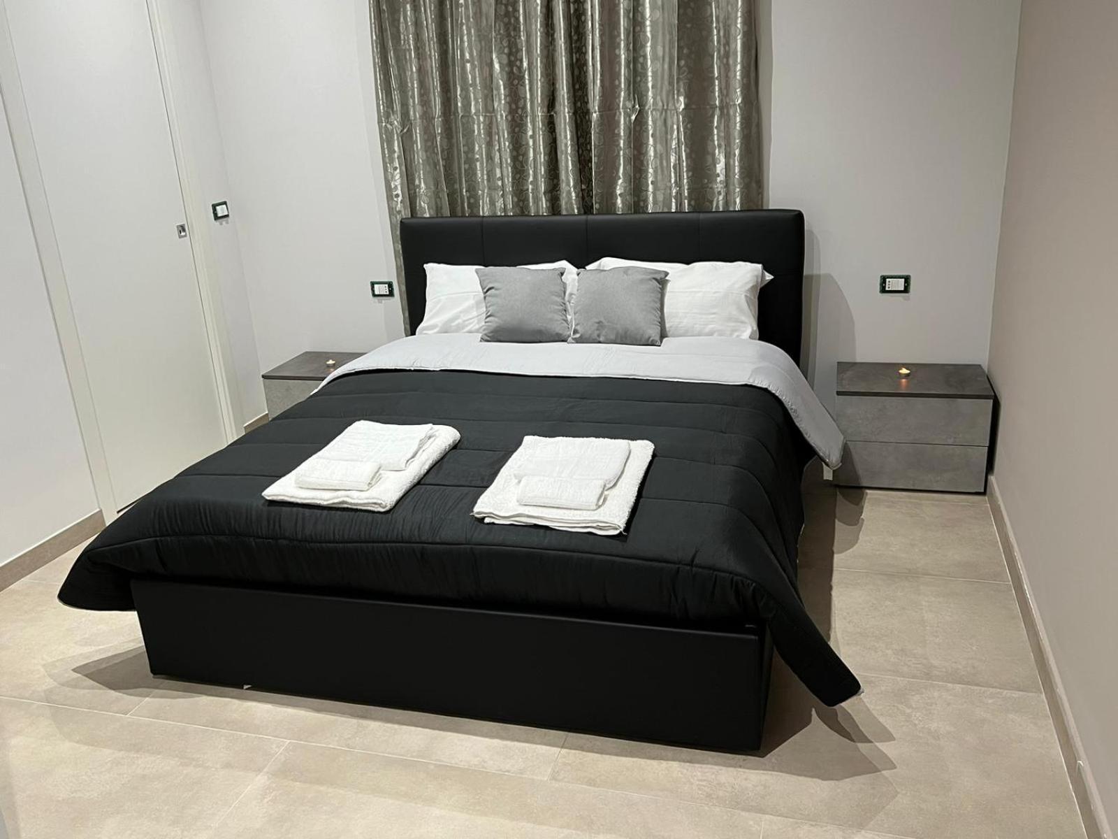 Le Suite Del Corso Italia คาตาเนีย ภายนอก รูปภาพ